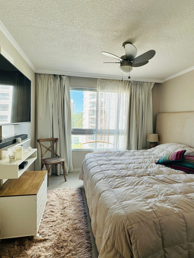 Apartamento ID.391 - Amplio apartamento en Venta de 3 dormitorios y dependencia en Roosevelt, Punta del Este