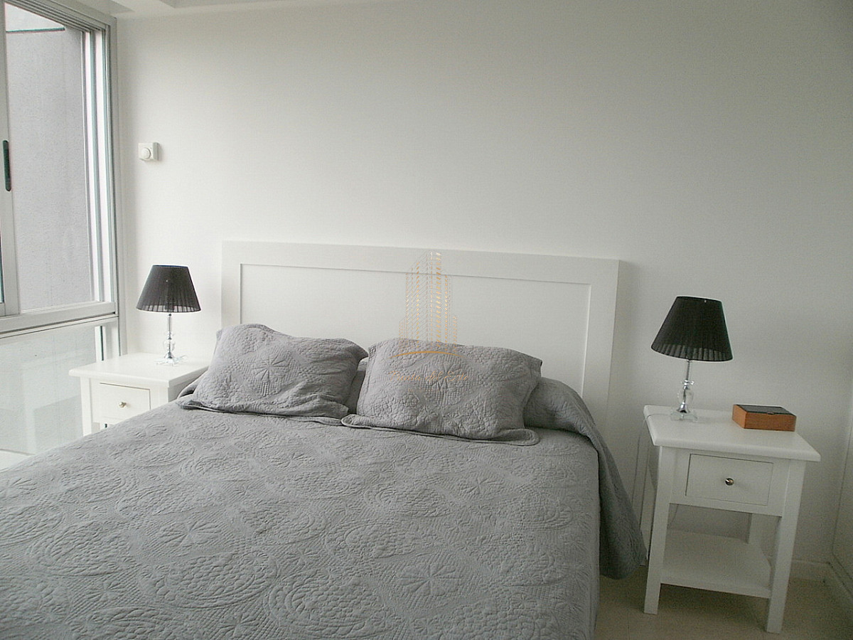 Apartamento ID.392 - Alquiler temporario de apartamento de 3 dormitorios en zona Enjoy, Punta del Este