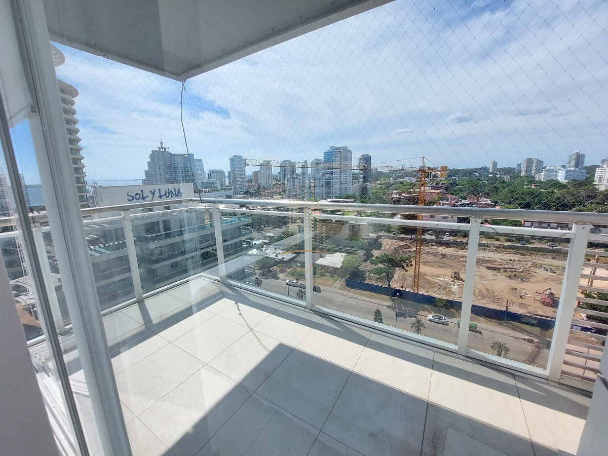 Apartamento ID.1037 - Apartamento en alquiler de Temporada 3 dormitorios