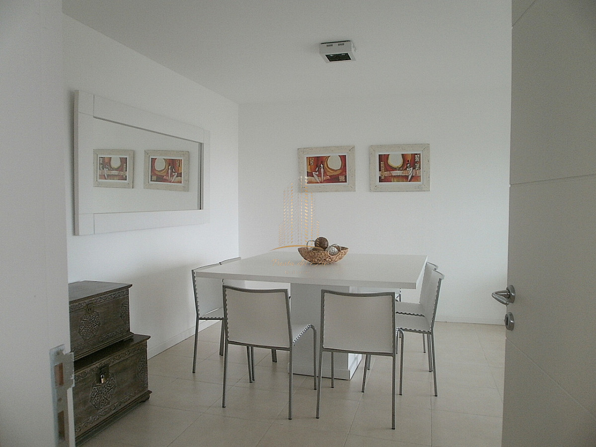 Apartamento ID.392 - Alquiler temporario de apartamento de 3 dormitorios en zona Enjoy, Punta del Este