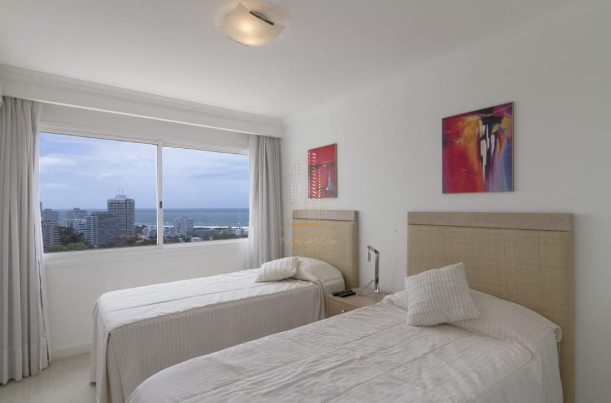 Apartamento ID.389 - Apartamento en venta dos dormitorios en Mansa, Punta del Este