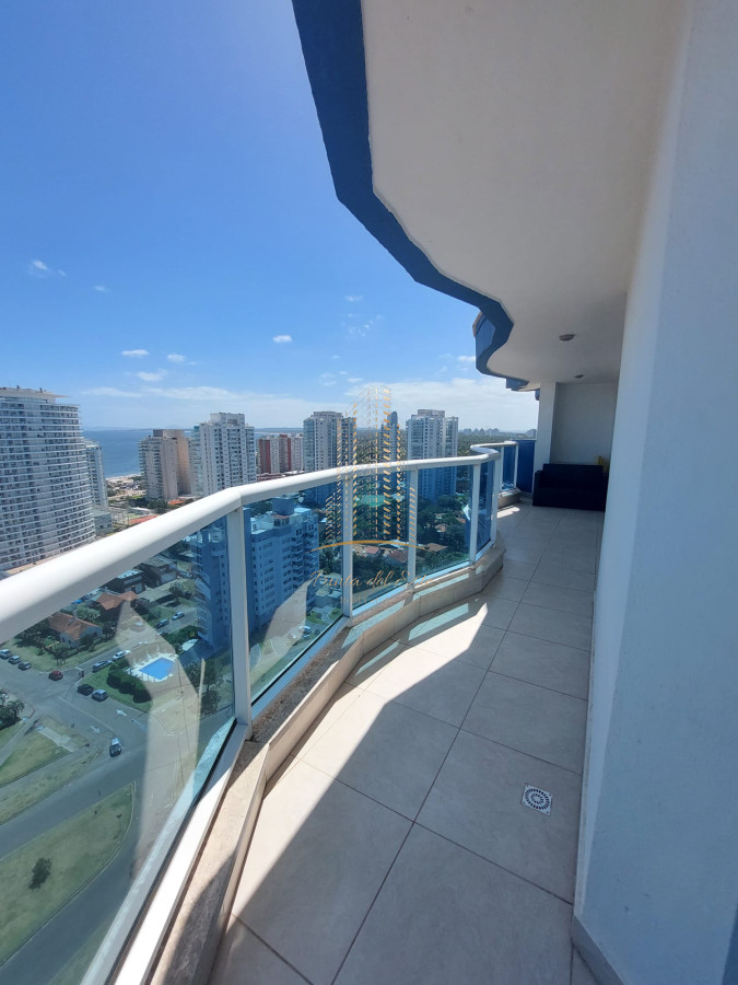 Apartamento ID.395 - Venta apartamento Premium 3 dormitorios en suite en Playa Mansa, Punta del Este
