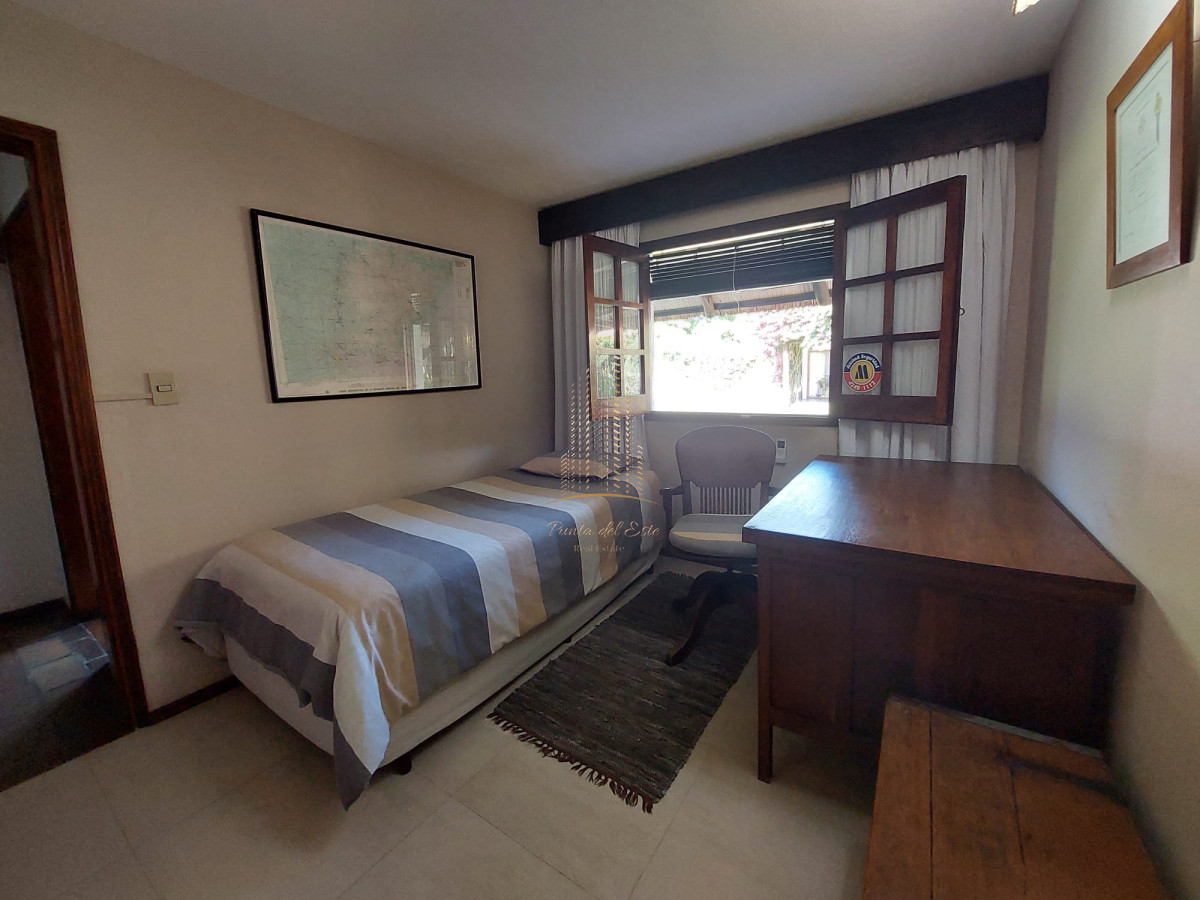 Casa ID.396 - Casa en Venta y Alquiler Temporario en Parada 25 de Mansa, Punta del Este