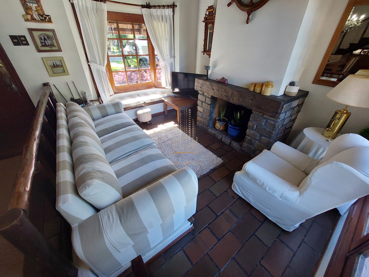Casa ID.396 - Casa en Venta y Alquiler Temporario en Parada 25 de Mansa, Punta del Este