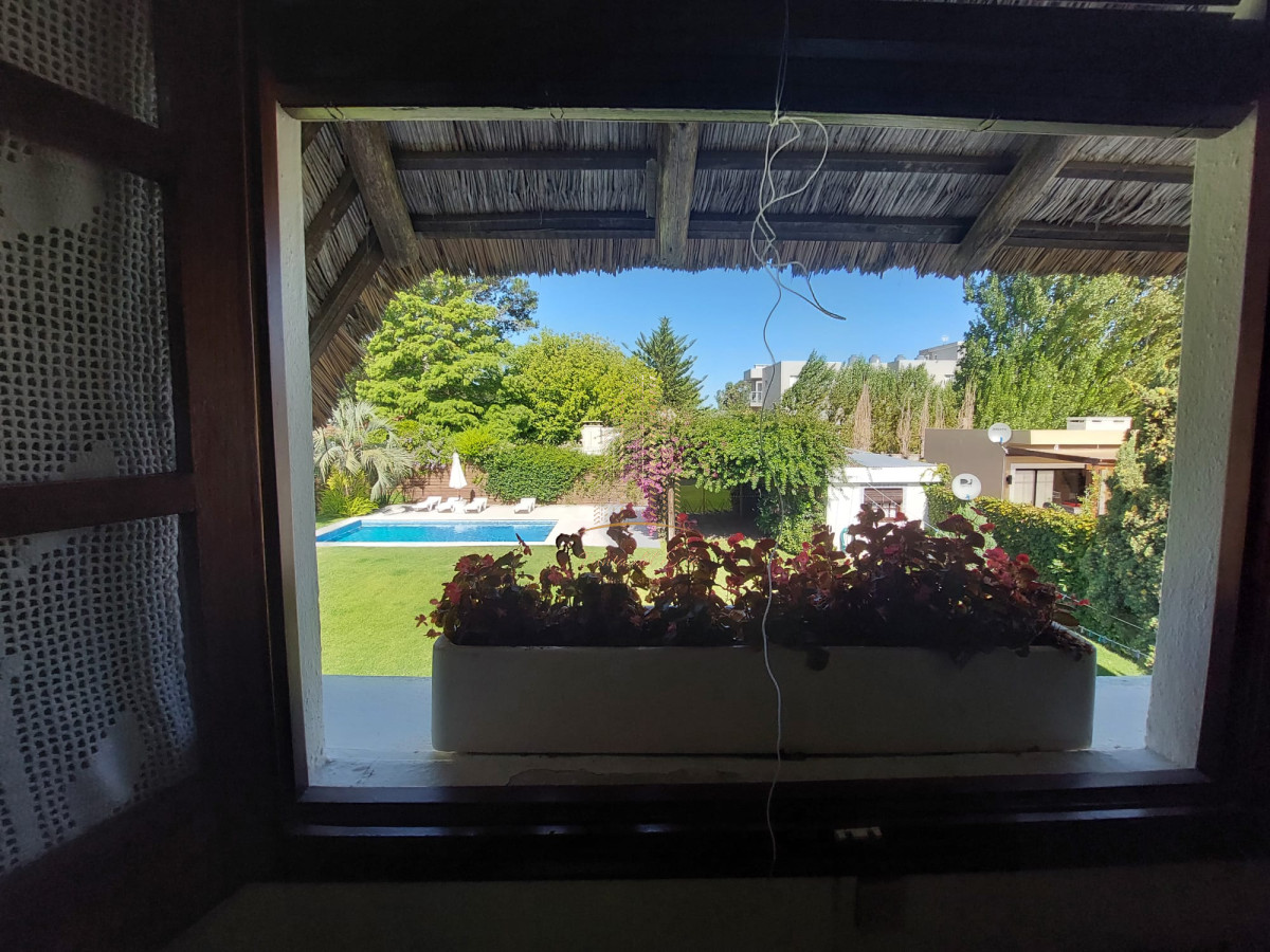 Casa ID.396 - Casa en Venta y Alquiler Temporario en Parada 25 de Mansa, Punta del Este