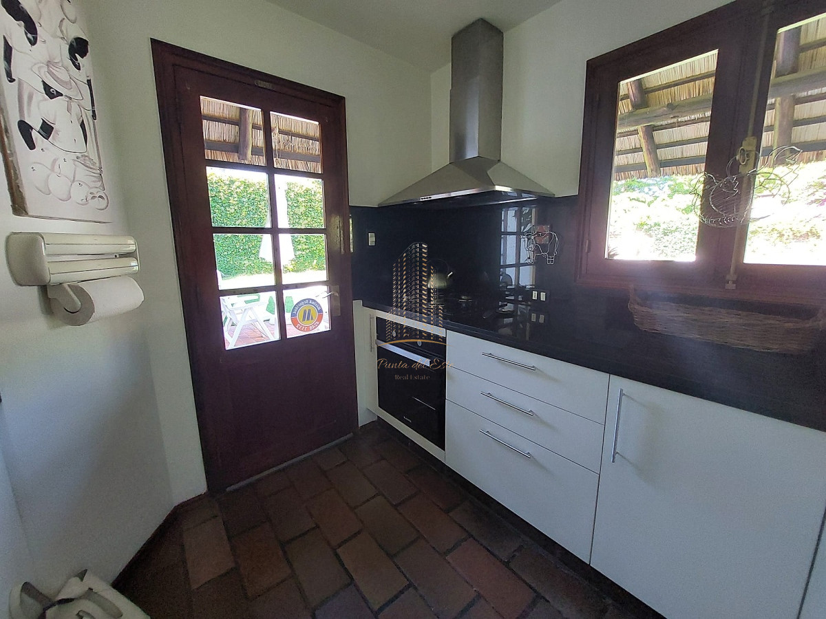 Casa ID.396 - Casa en Venta y Alquiler Temporario en Parada 25 de Mansa, Punta del Este