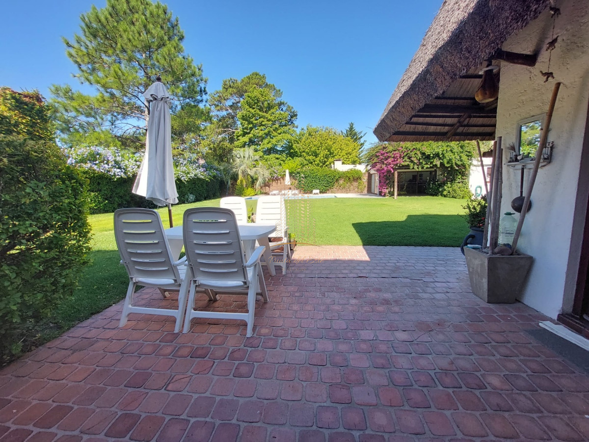 Casa ID.396 - Casa en Venta y Alquiler Temporario en Parada 25 de Mansa, Punta del Este
