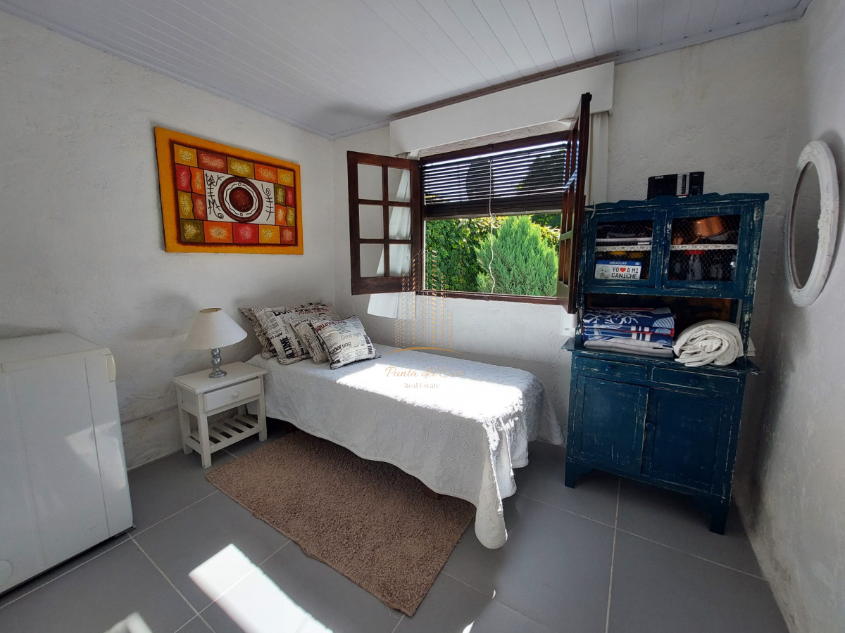 Casa ID.396 - Casa en Venta y Alquiler Temporario en Parada 25 de Mansa, Punta del Este