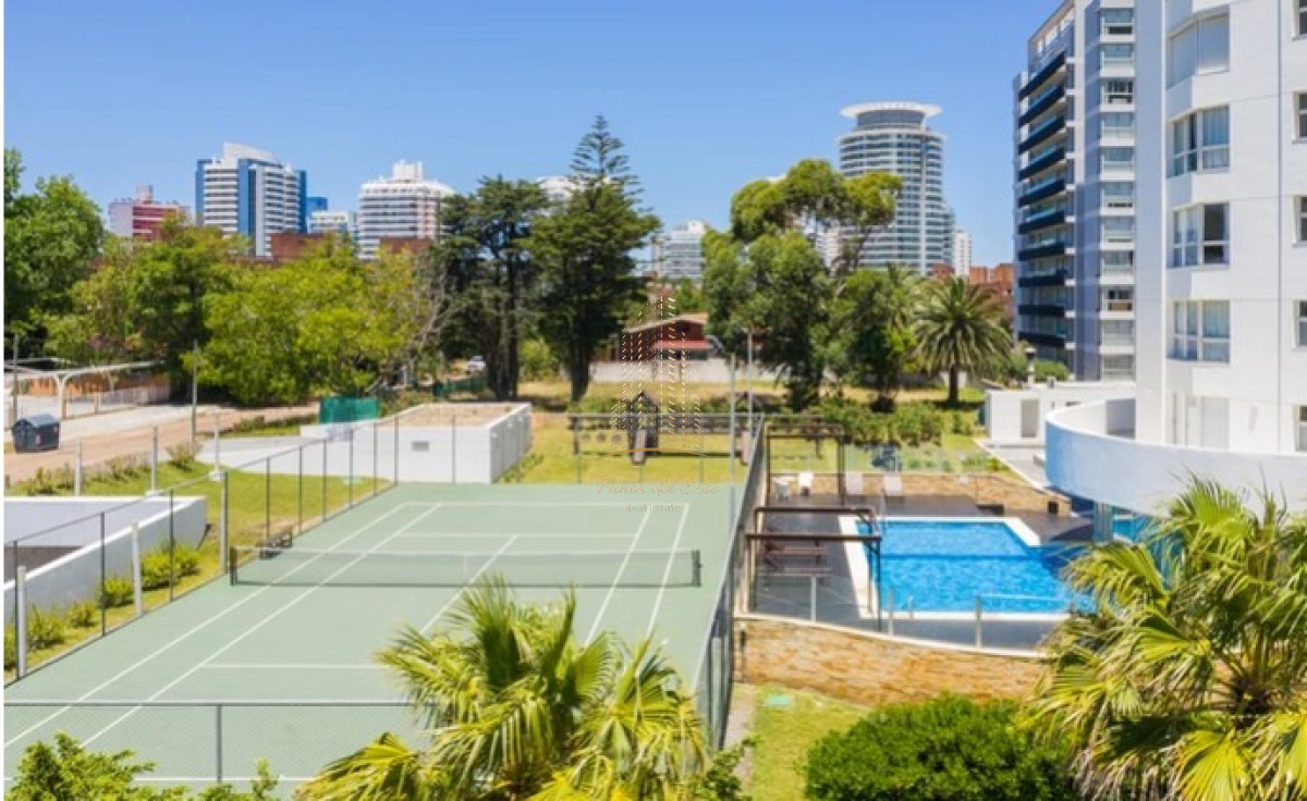 Apartamento ID.389 - Apartamento en venta dos dormitorios en Mansa, Punta del Este