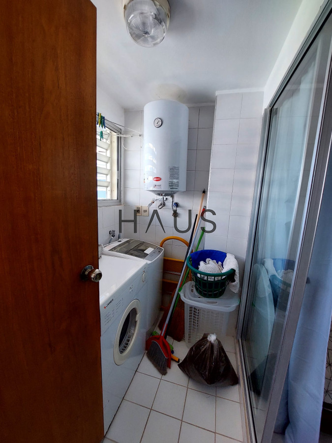 Apartamento ID.423 - Apartamento de 3 suite y dependencia en VENTA Playa Brava