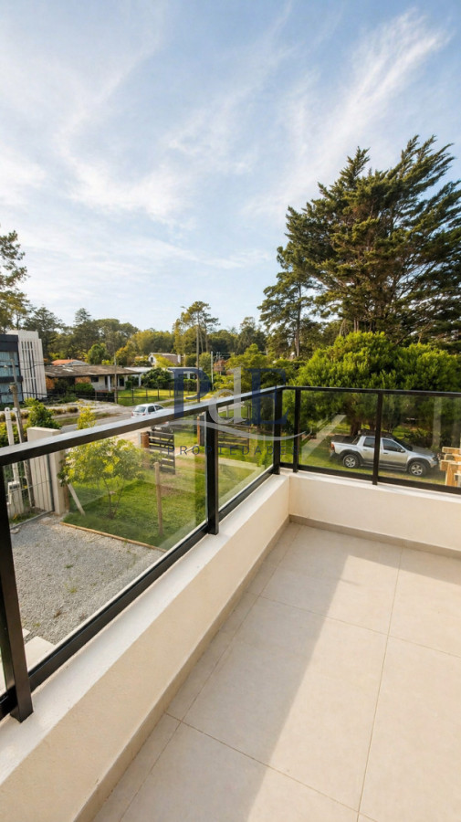 Casa en Pinares, Punta del Este. 3 dormitorios, terreno de 350 m² - Imagen 14