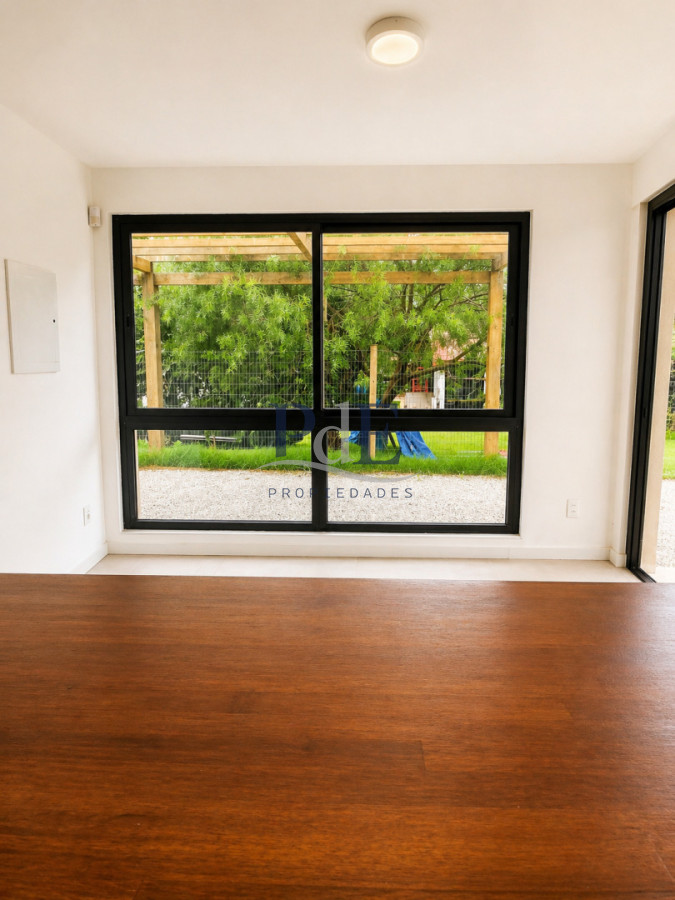 Casa en Pinares, Punta del Este. 3 dormitorios, terreno de 350 m² - Imagen 8