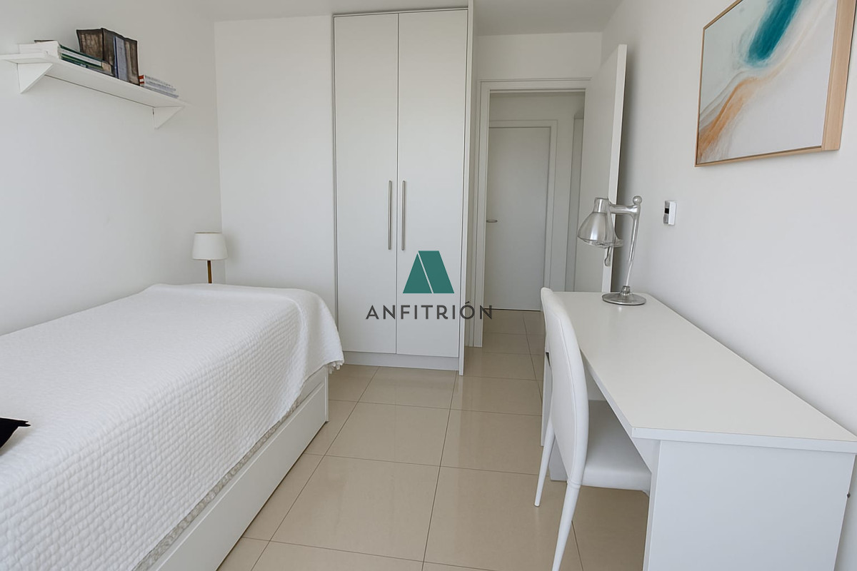 Apartamento ID.305 - Apartamento en venta de dos dormitorios en Avda  Roosevelt