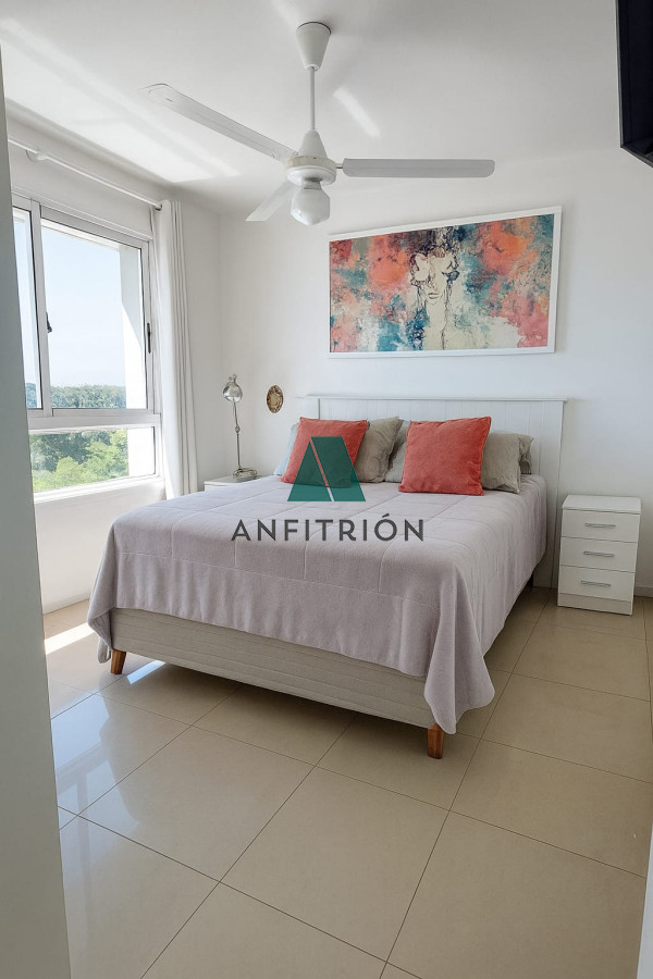 Apartamento ID.305 - Apartamento en venta de dos dormitorios en Avda  Roosevelt