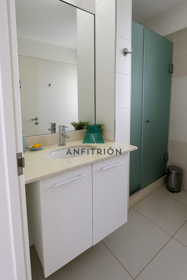 Apartamento ID.305 - Apartamento en venta de dos dormitorios en Avda  Roosevelt
