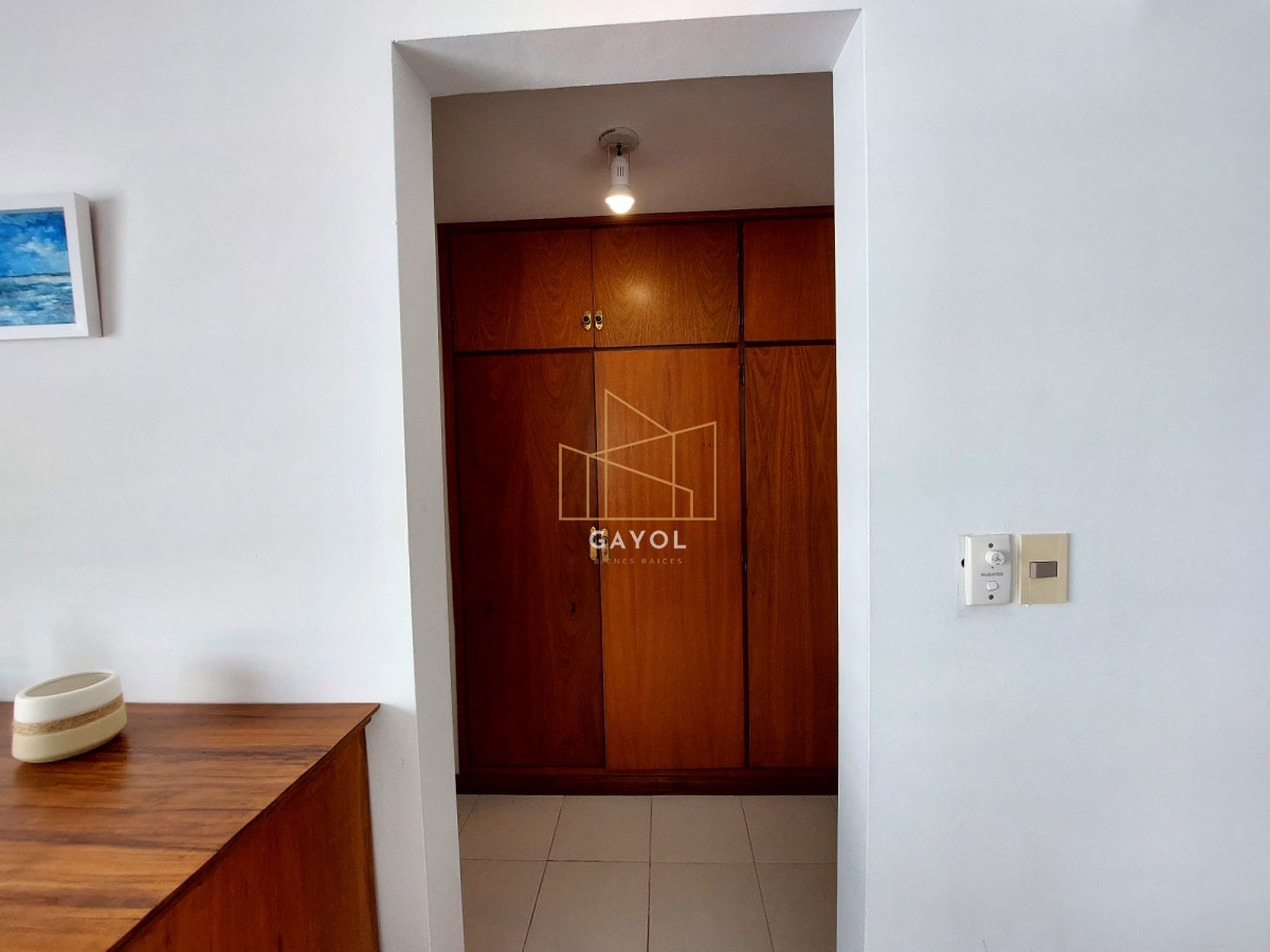 Apartamento ID.438 - Apartamento de 3 suite y dependencia en VENTA Playa Brava