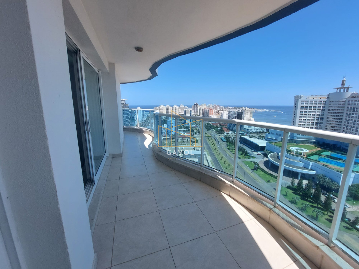 Apartamento ID.203 - Venta apartamento Premium 3 dormitorios en suite en Playa Mansa