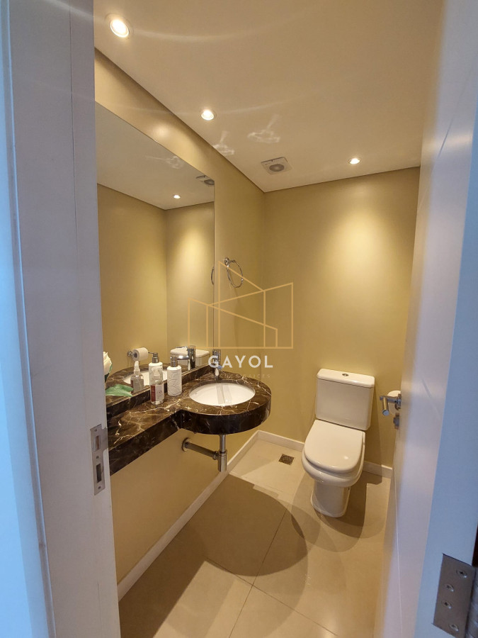 Apartamento ID.203 - Venta apartamento Premium 3 dormitorios en suite en Playa Mansa