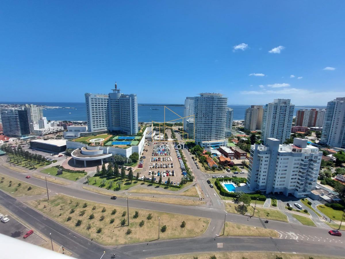 Apartamento ID.203 - Venta apartamento Premium 3 dormitorios en suite en Playa Mansa