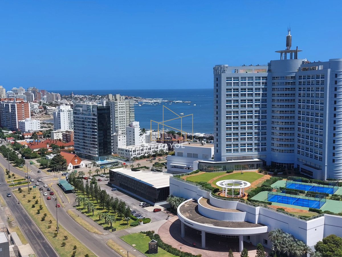 Apartamento ID.203 - Venta apartamento Premium 3 dormitorios en suite en Playa Mansa