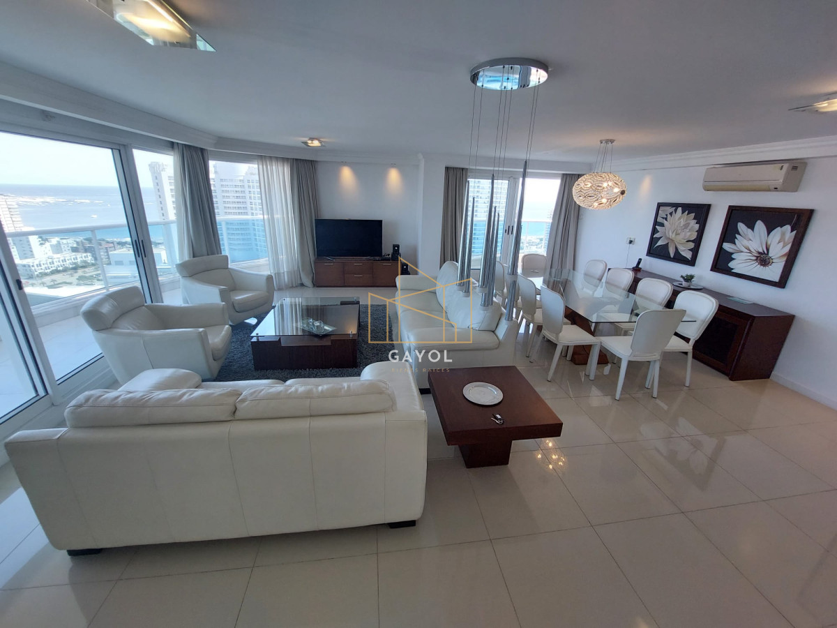 Apartamento ID.203 - Venta apartamento Premium 3 dormitorios en suite en Playa Mansa