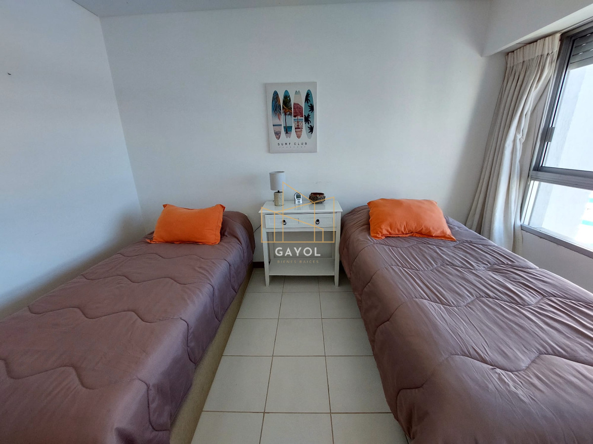 Apartamento ID.438 - Apartamento de 3 suite y dependencia en VENTA Playa Brava
