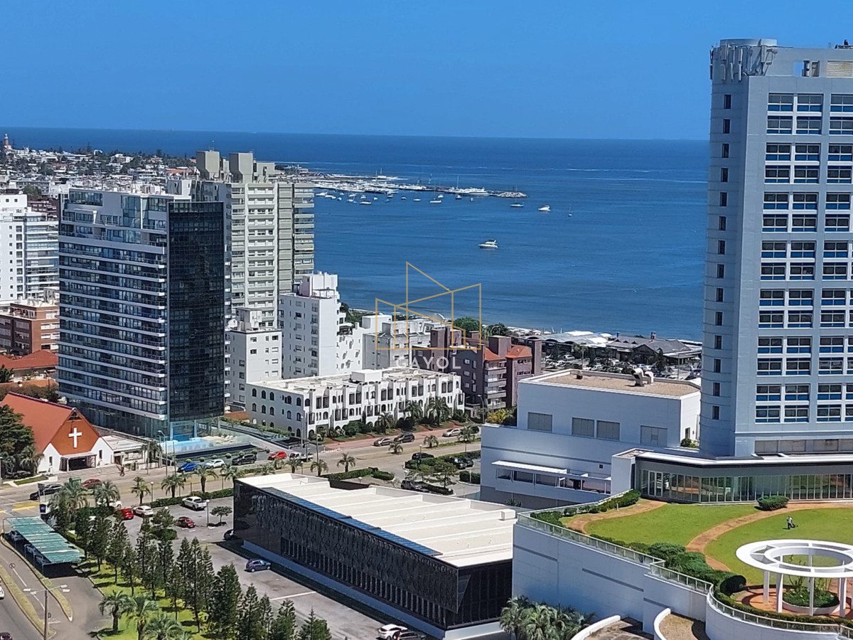 Apartamento ID.203 - Venta apartamento Premium 3 dormitorios en suite en Playa Mansa