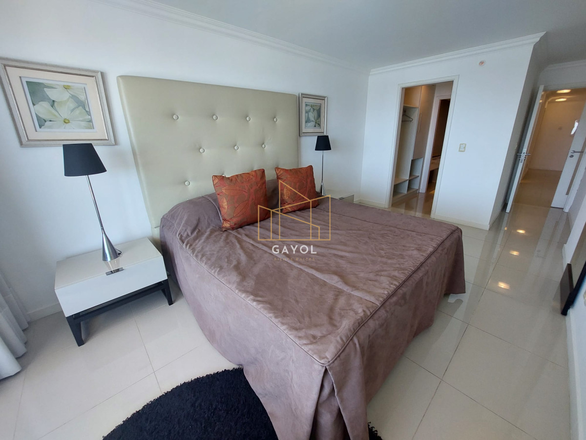 Apartamento ID.203 - Venta apartamento Premium 3 dormitorios en suite en Playa Mansa