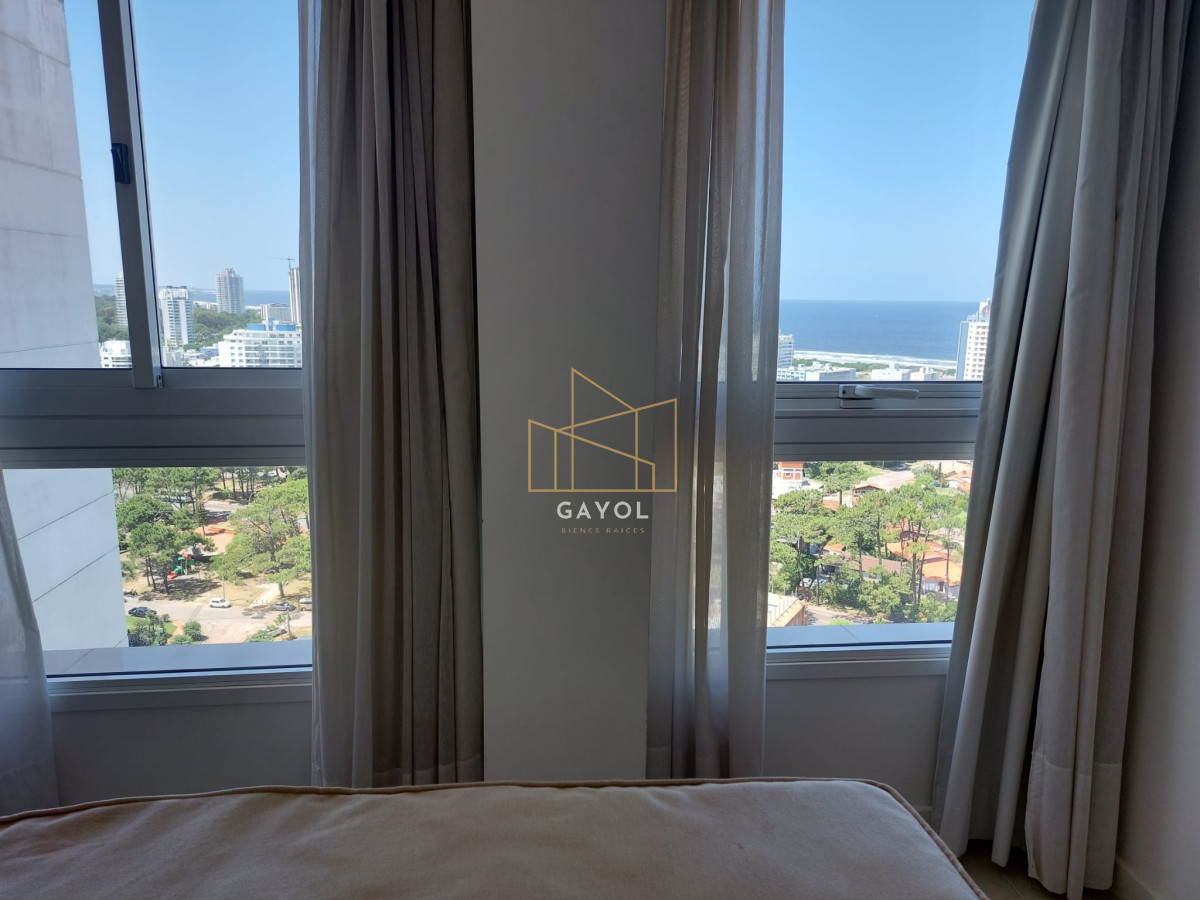 Apartamento ID.203 - Venta apartamento Premium 3 dormitorios en suite en Playa Mansa