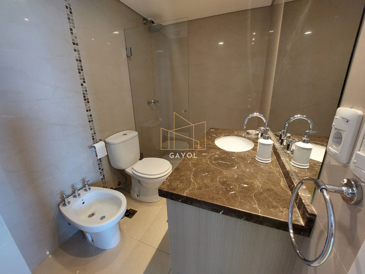 Apartamento ID.203 - Venta apartamento Premium 3 dormitorios en suite en Playa Mansa