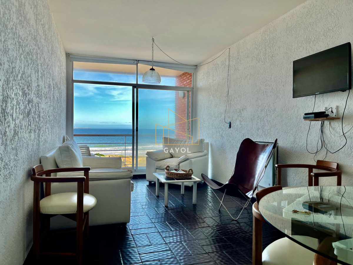 Apartamento ID.301 - Apartamento de 2 dormitorios frente a la Brava 