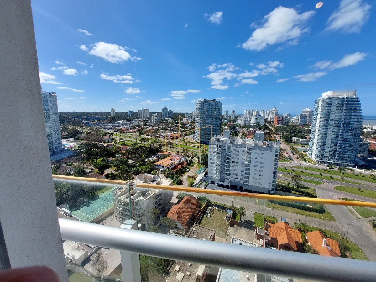 Apartamento ID.412 - Allquiler de Temporada 2 suite en Playa Mansa con todos los servicios