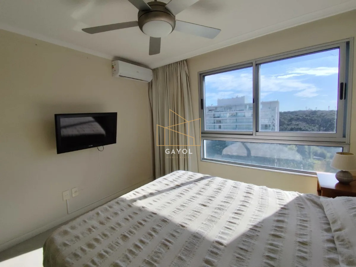 Apartamento ID.1058 - Apartamento de dos dormitorios en alquiler Temporario