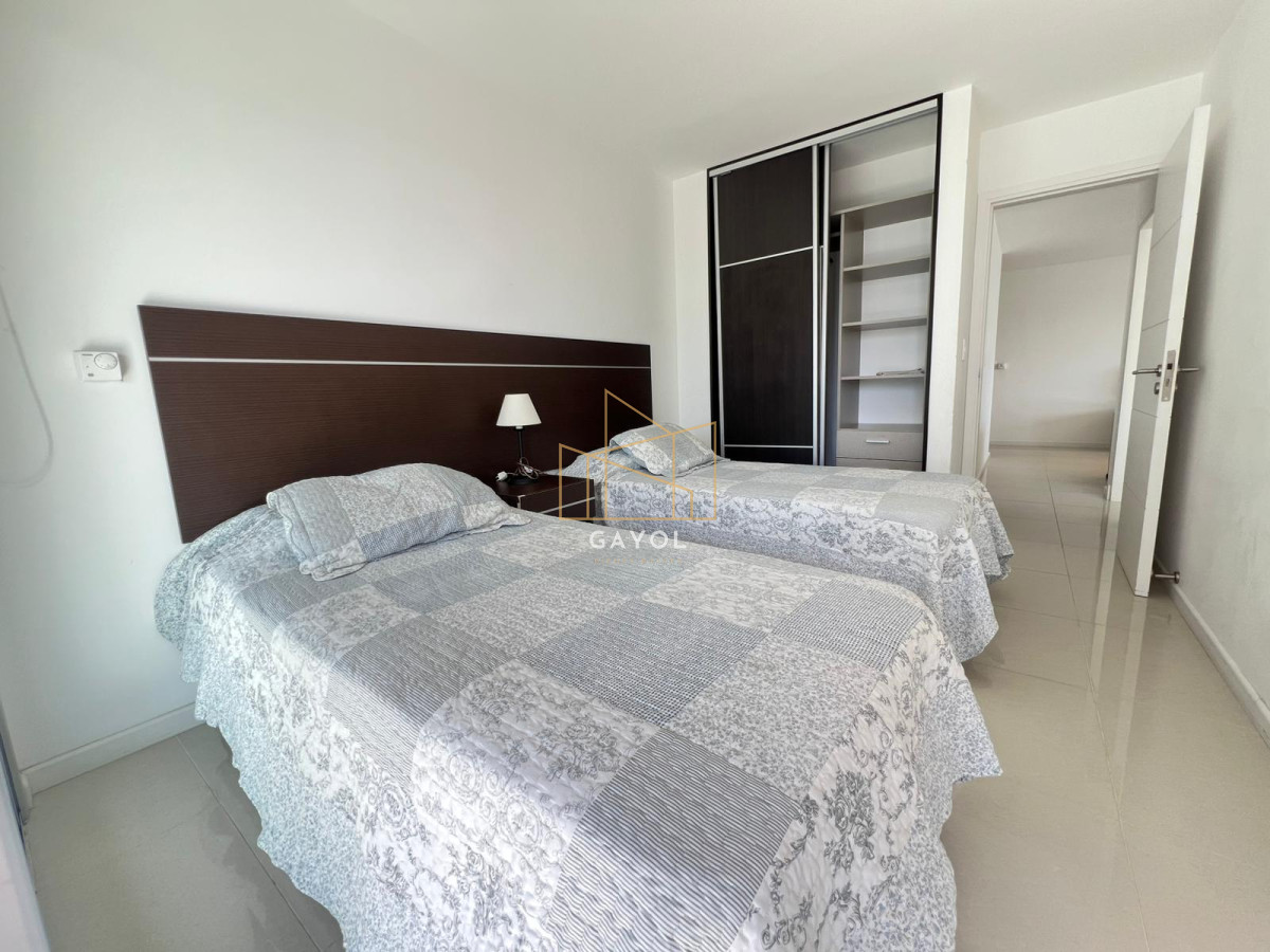 Apartamento ID.602 - Apartamento en venta y alquiler de temporada, 2 dormitorios en Playa Brava 
