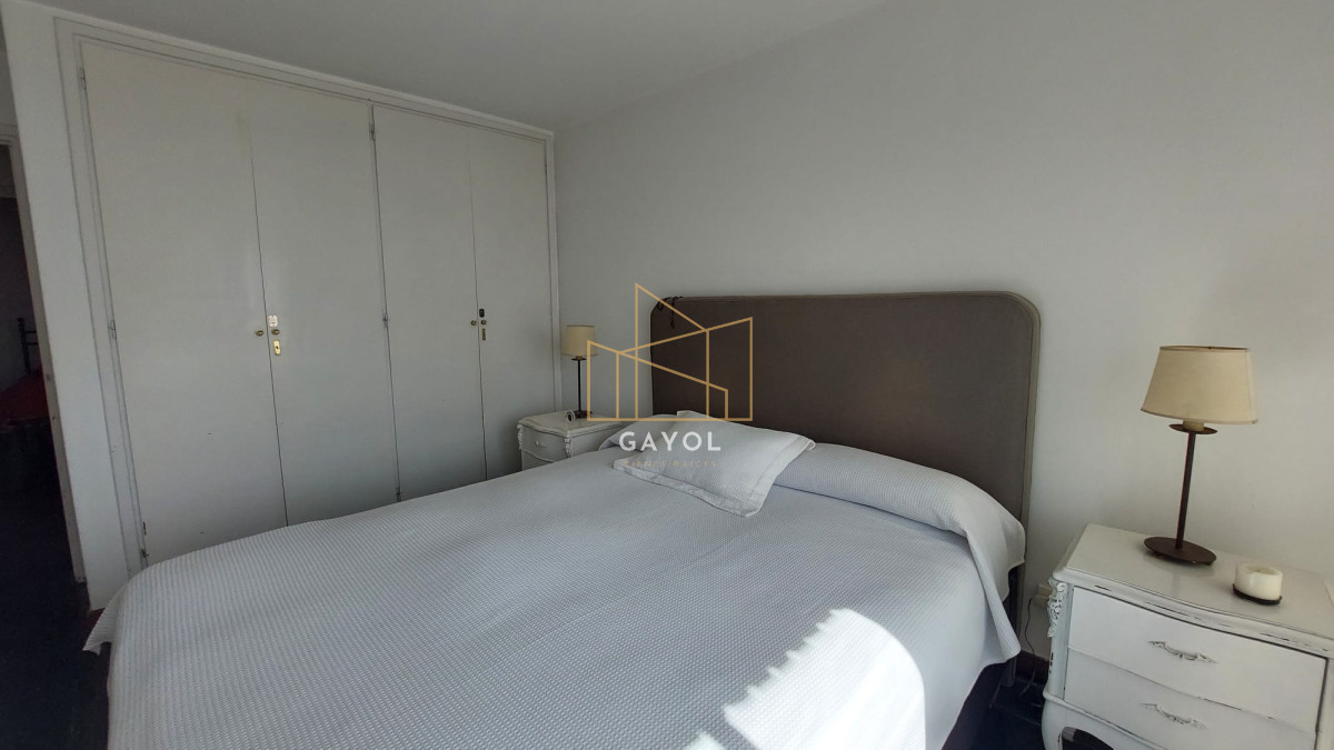 Apartamento ID.449 - Alquiler temporada de verano 3 dormitorios parada uno de Mansa