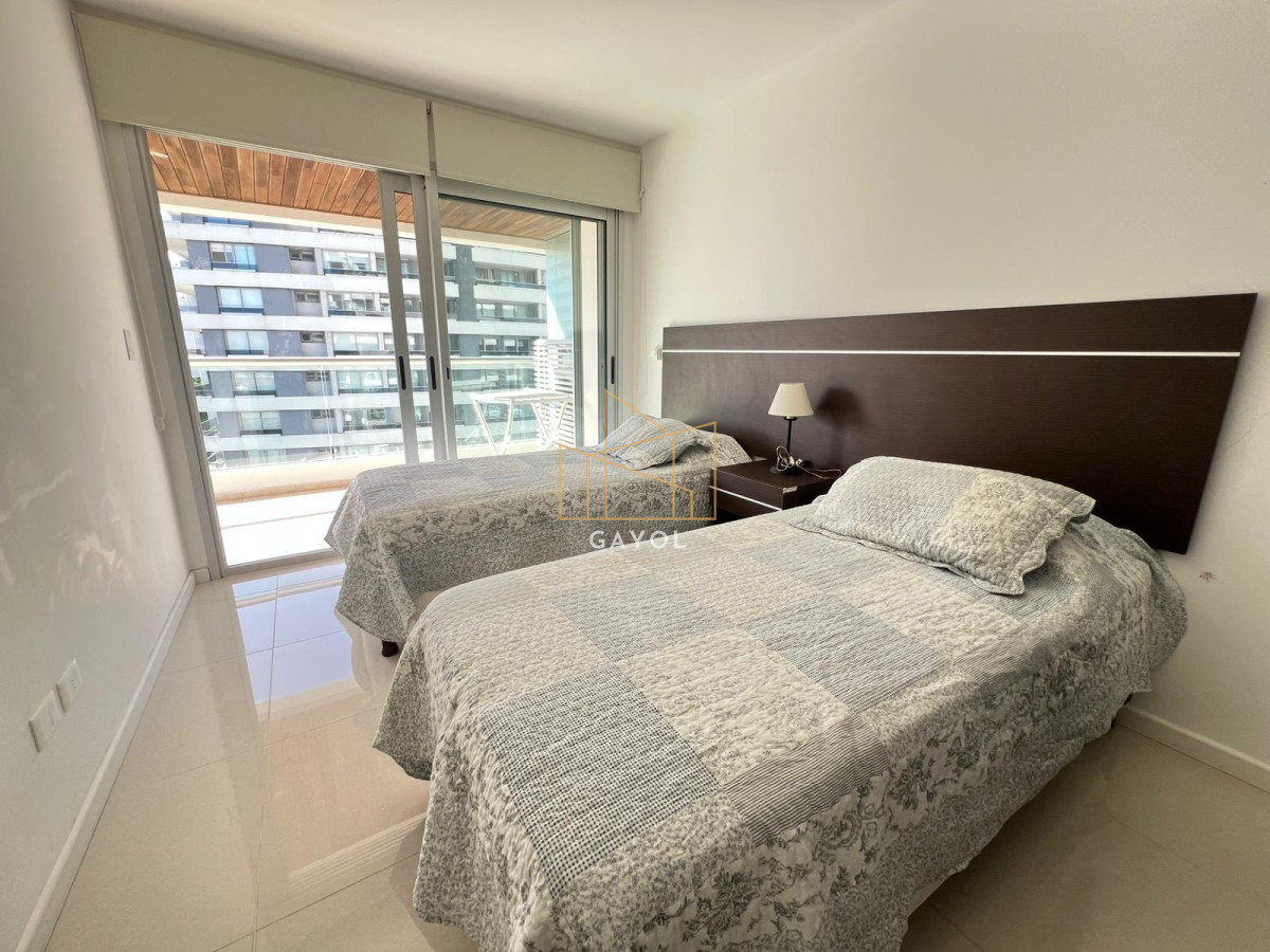 Apartamento ID.602 - Apartamento en venta y alquiler de temporada, 2 dormitorios en Playa Brava 