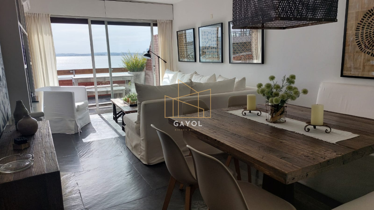 Apartamento ID.449 - Alquiler temporada de verano 3 dormitorios parada uno de Mansa