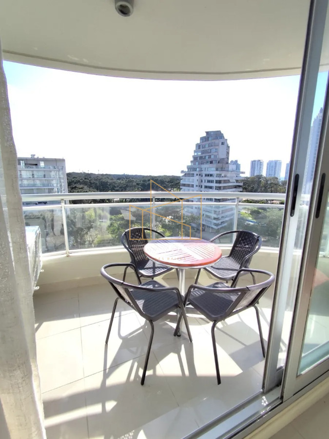 Apartamento ID.1058 - Apartamento de dos dormitorios en alquiler Temporario