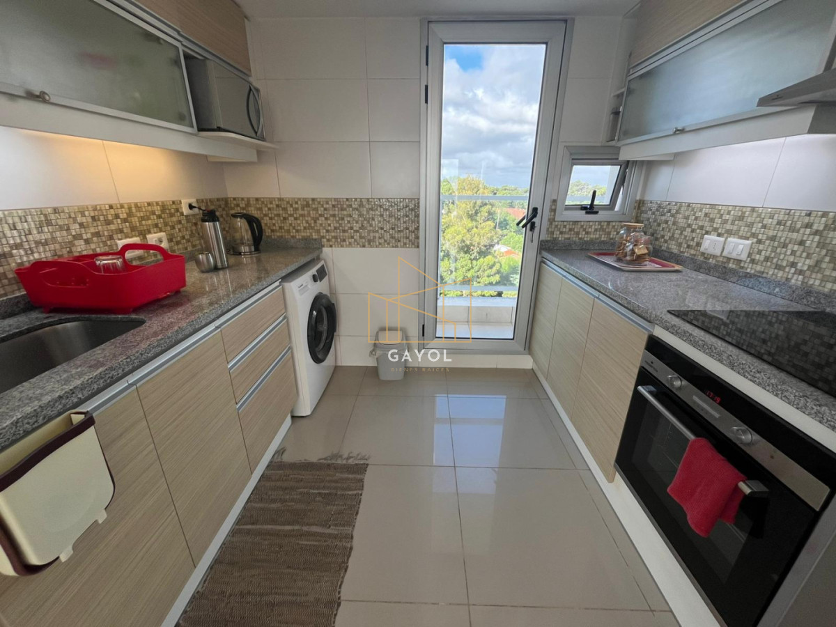 Apartamento ID.1140 - Apartamento de dos dormitorios en Avda Roosevelt