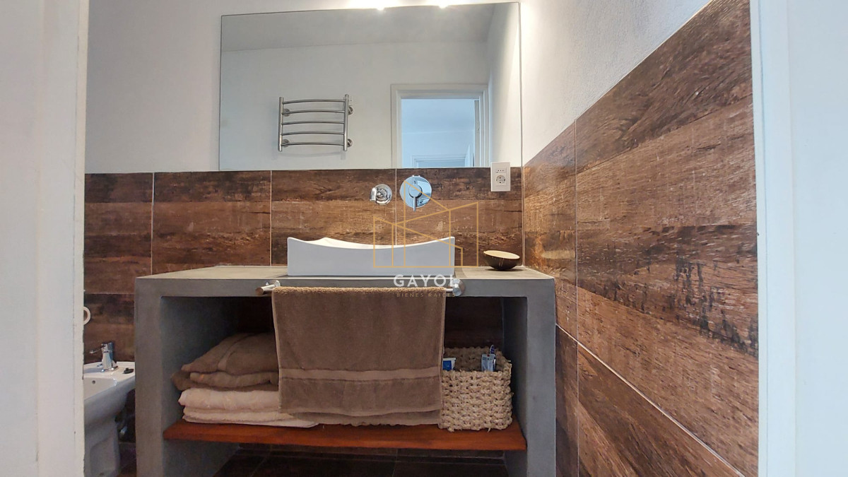 Apartamento ID.449 - Alquiler temporada de verano 3 dormitorios parada uno de Mansa