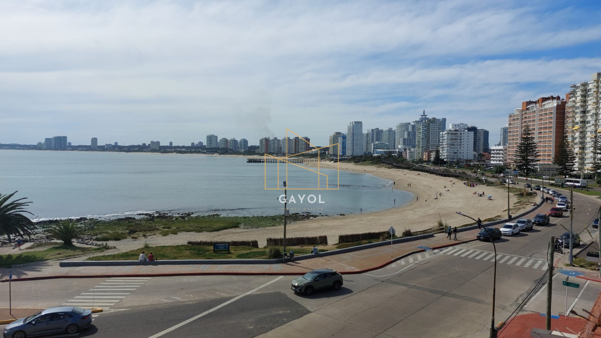 Apartamento ID.449 - Alquiler temporada de verano 3 dormitorios parada uno de Mansa