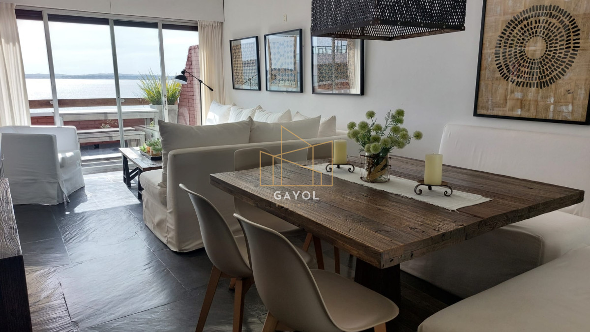 Apartamento ID.449 - Alquiler temporada de verano 3 dormitorios parada uno de Mansa