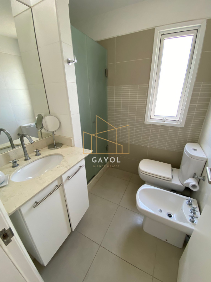 Apartamento ID.646 - Apartamento en venta de dos dormitorios en Avda  Roosevelt
