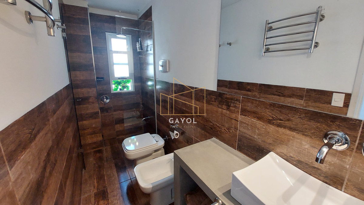 Apartamento ID.449 - Alquiler temporada de verano 3 dormitorios parada uno de Mansa
