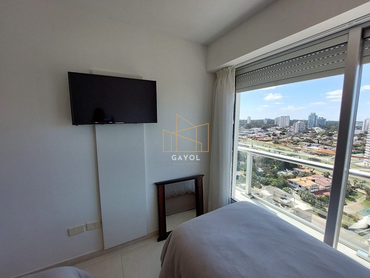 Apartamento ID.412 - Allquiler de Temporada 2 suite en Playa Mansa con todos los servicios