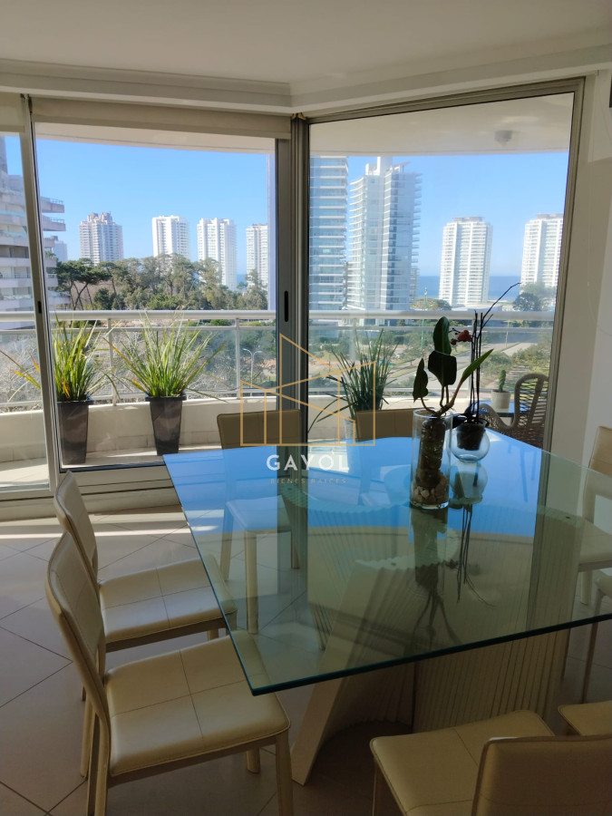 Apartamento ID.922 - Apartamento de 3 dormitorios y dependencia