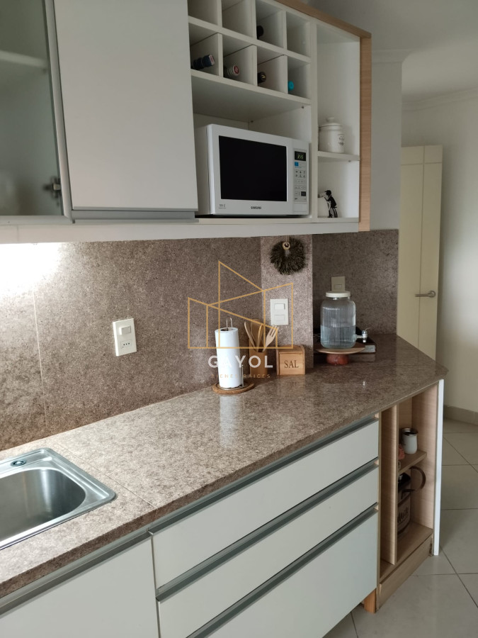 Apartamento ID.922 - Apartamento de 3 dormitorios y dependencia