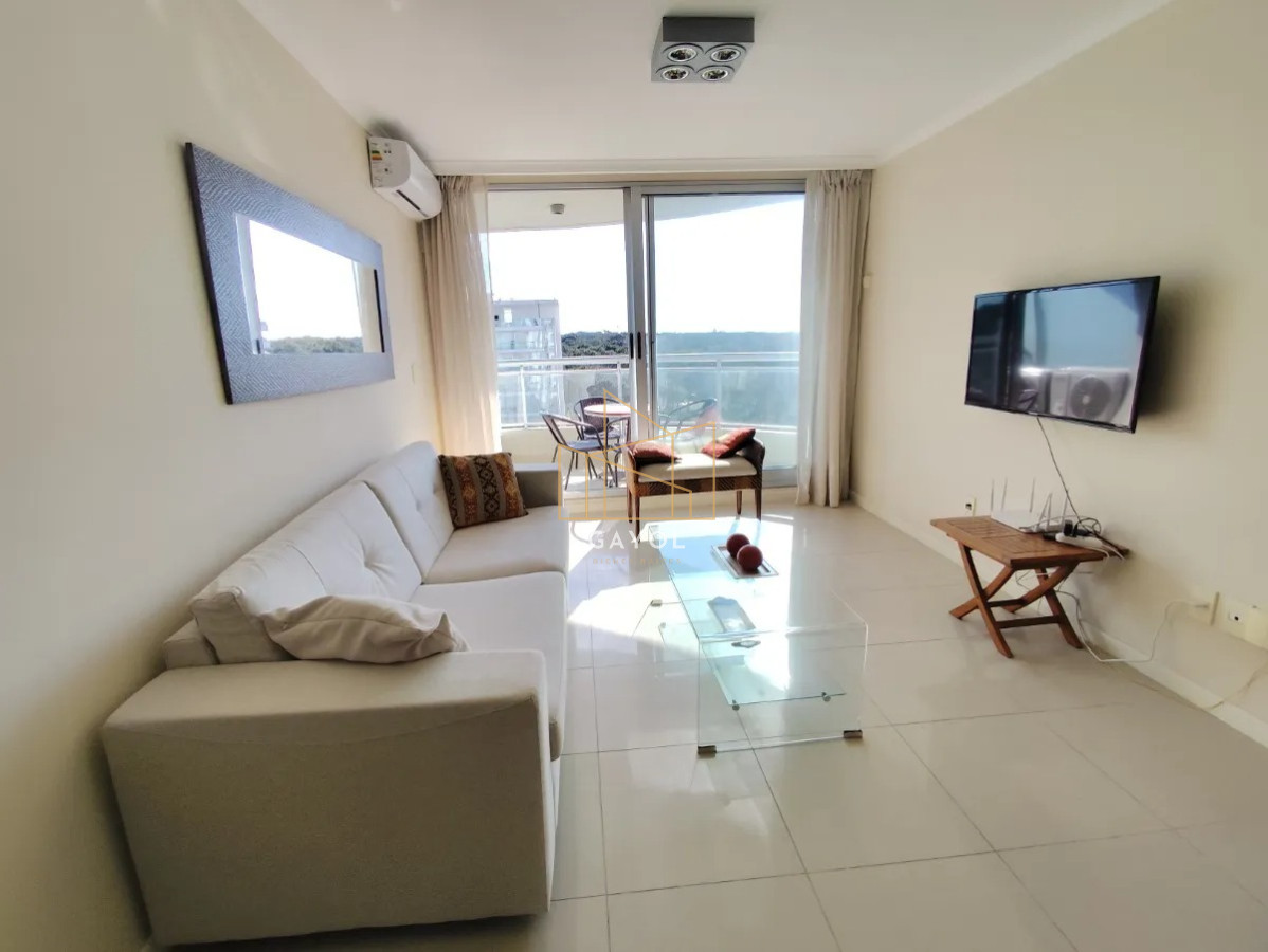 Apartamento ID.1058 - Apartamento de dos dormitorios en alquiler Temporario