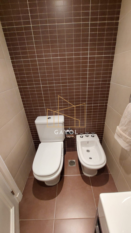 Apartamento ID.455 - Apartamento de tres dormitorios en suite, sobre playa Brava