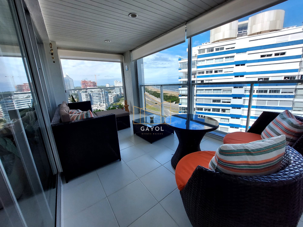 Apartamento ID.438 - Apartamento de 3 suite y dependencia en VENTA Playa Brava